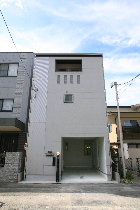 狭小住宅でも開放感のある明るい空間(*'▽') 画像